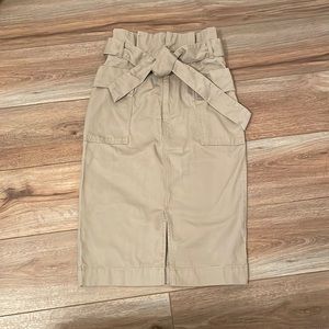 Khaki high waist skirt with belt and front slit